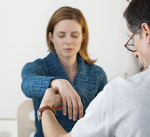 Szene der Hypnosetherapie-Sitzung