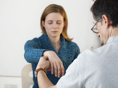 Why Hypnosis Doesn't Always Help You Quit Smoking: Exploring Alternatives for Effective Smoking Cessation