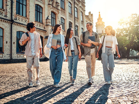 Estudia en Universidades y Colleges de Todo el Mundo: Tu Puerta al Futuro