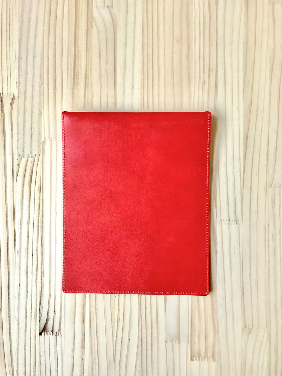 サムネイル： medium A5 case red