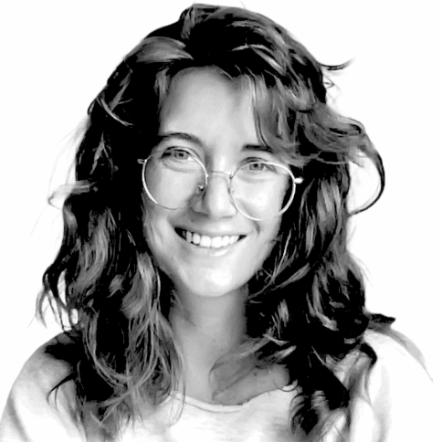 8vv44f-ezgif.com-crop.gif