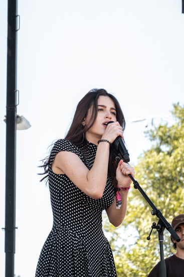 Salort’s emotionally raw music speaks to themes of heartbreaks and growth.