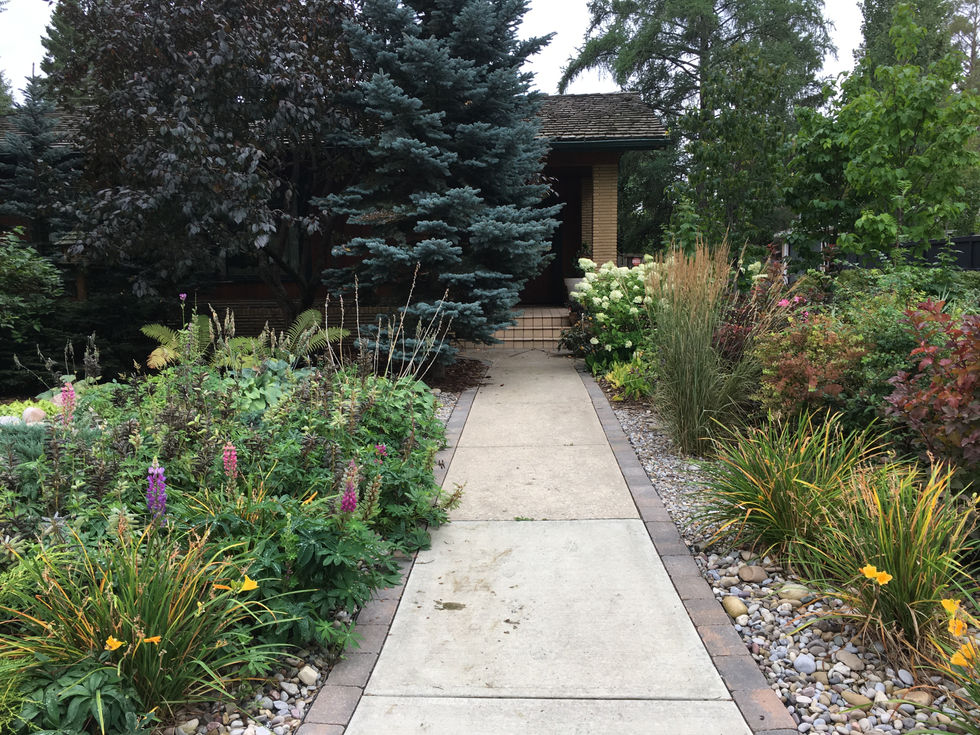 Summit Drive Planters (3)