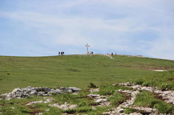 La croix sommitale