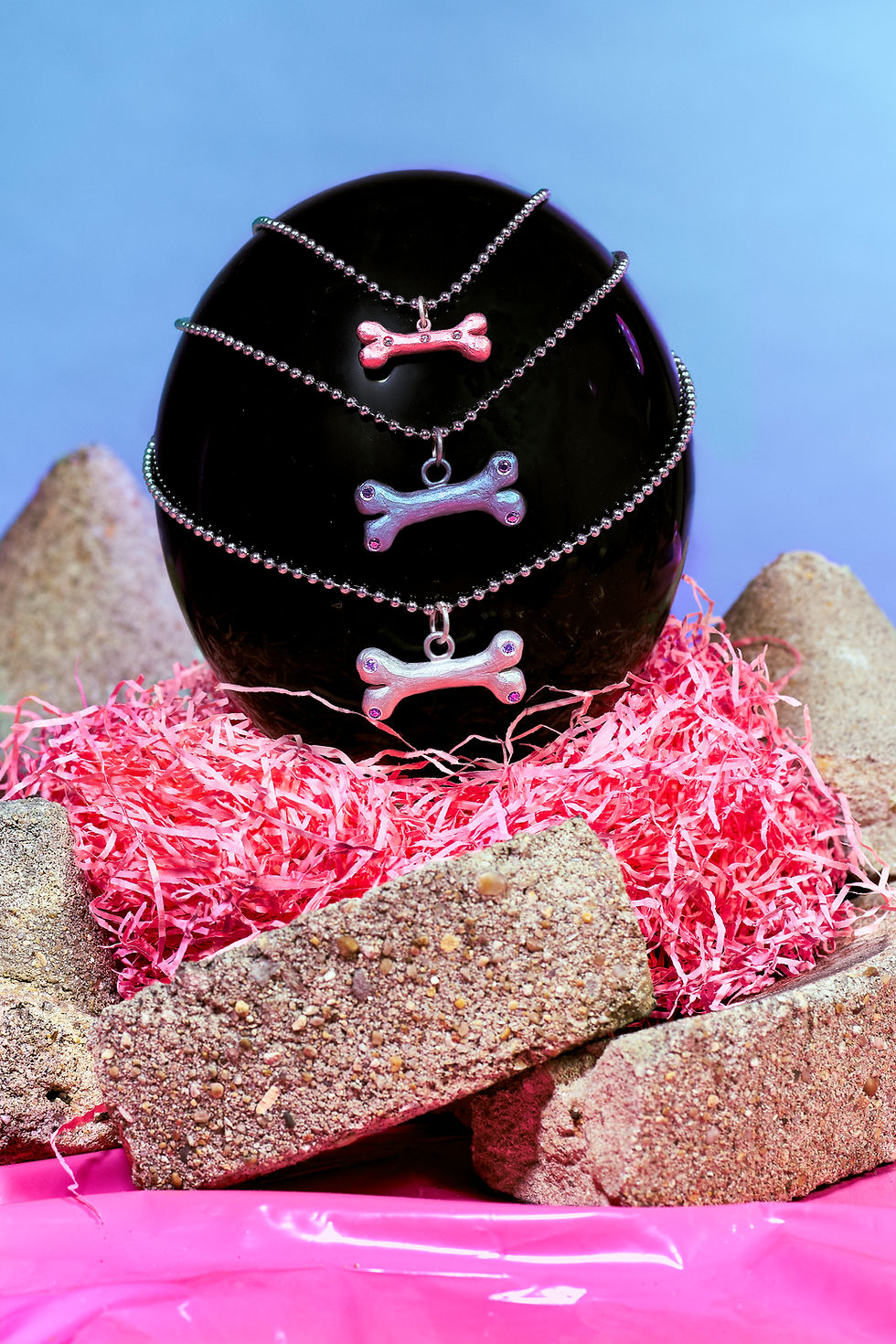 Miniature : EVA BURTON | Pendant S with stones