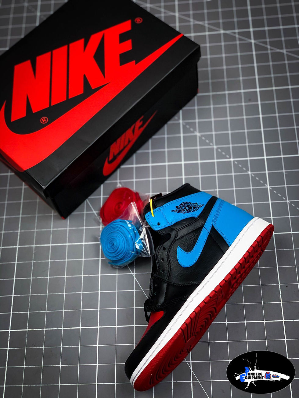 Miniatura: Jordan 1 High OG WMNS “UNC To Chicago”