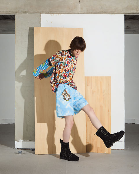 LOOK6.jpg