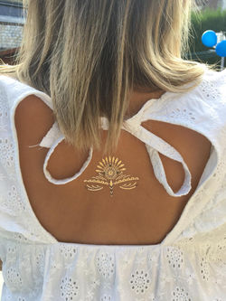 37926369_1808954492515721_42869021205122