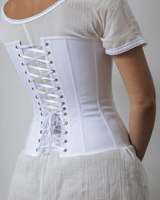 Victorian handmade corset - handmade in Berlin - white cotton victorian corset - historical fashion - historical garments - 19th century fashion - overbust corset - victorian age - back lacing