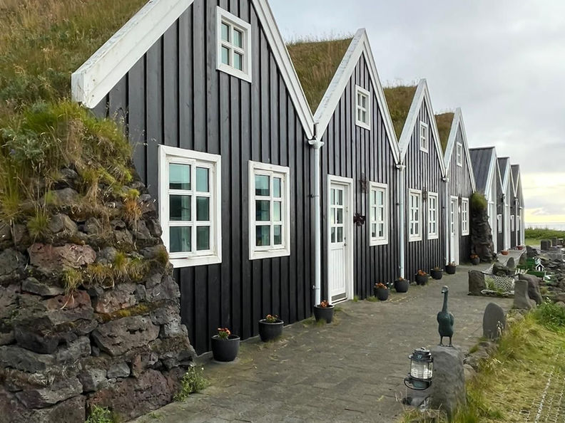 PHOTO-2022-10-17-12-32-28 5.jpg