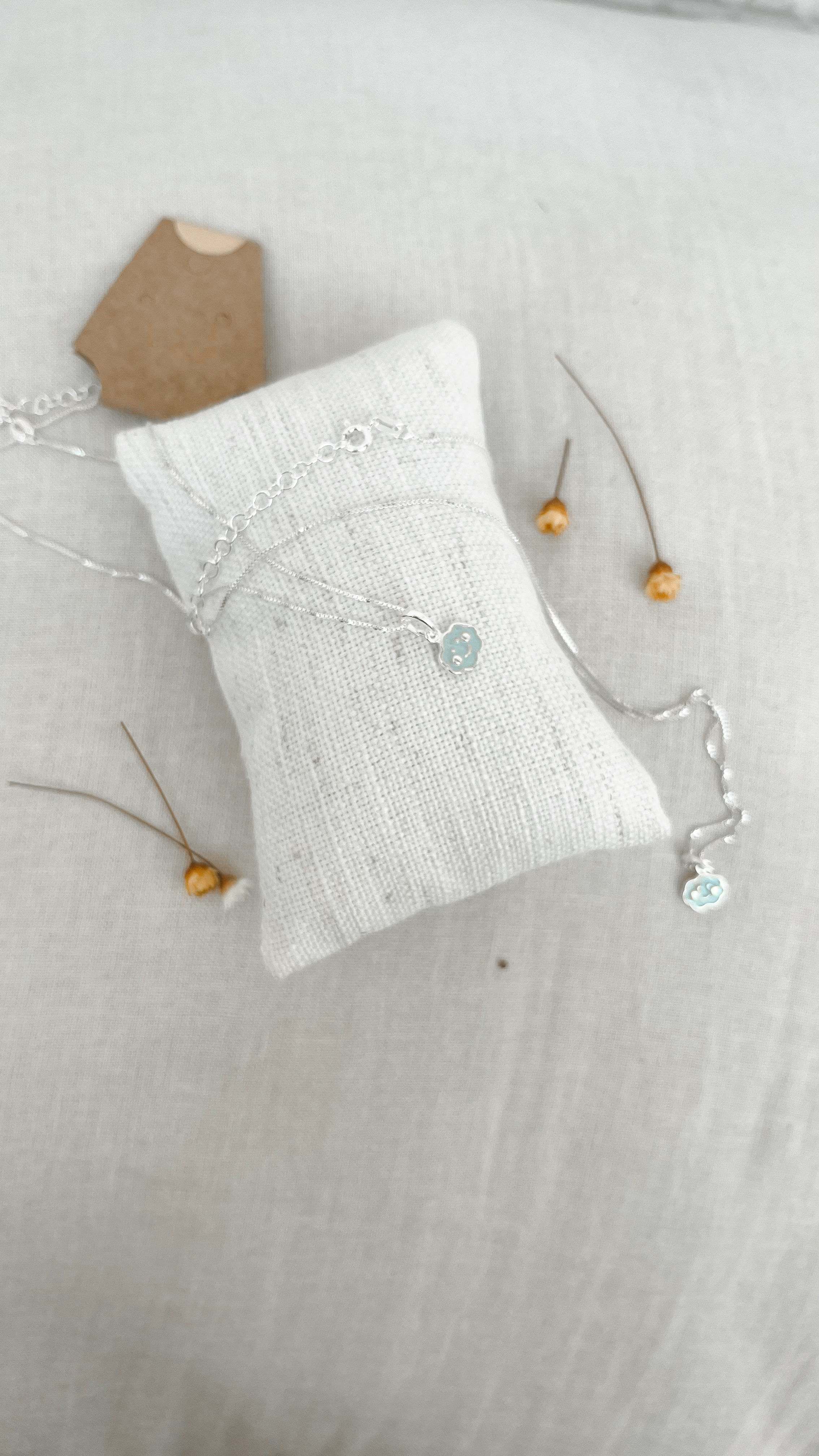 Colar Nuvem Infantil