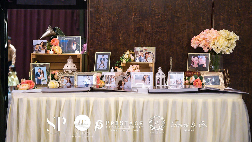 Photo Corner