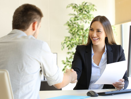Job Interview — What to Wear and What Not to Wear in 2016