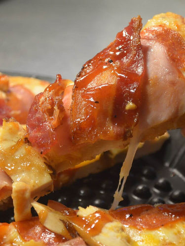 Hawaiian Pizza Tulare