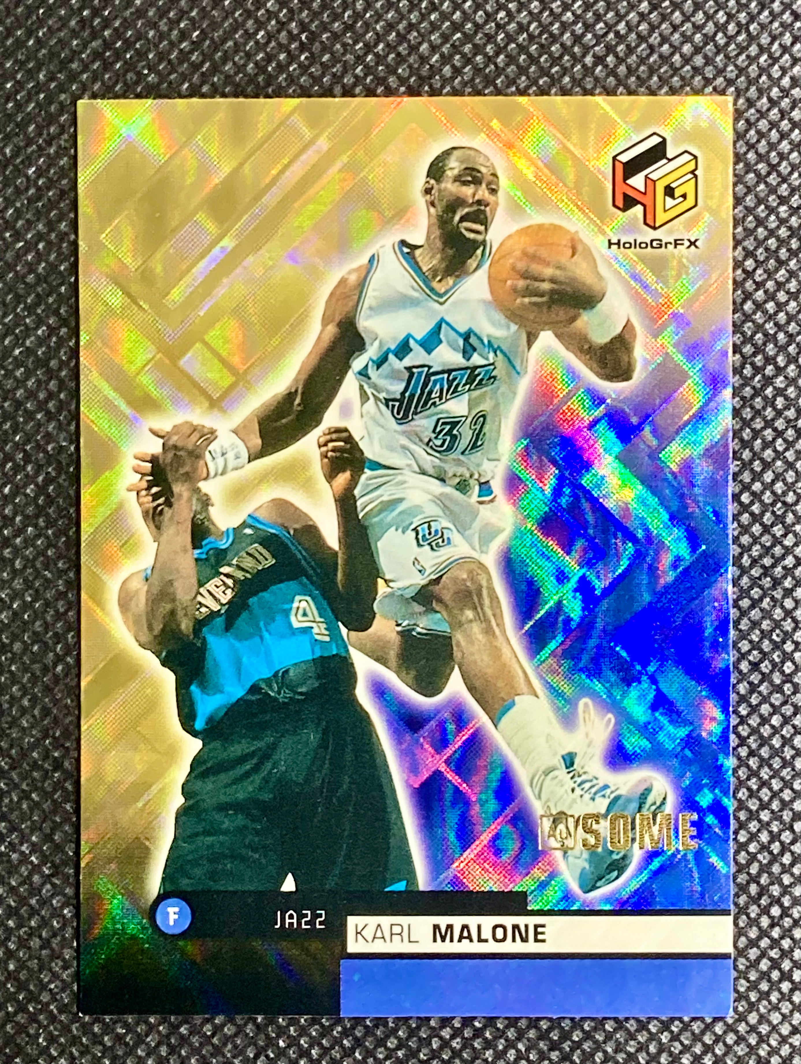 KARL MALONE - Upper Deck HoloGrFx Gold AuSome