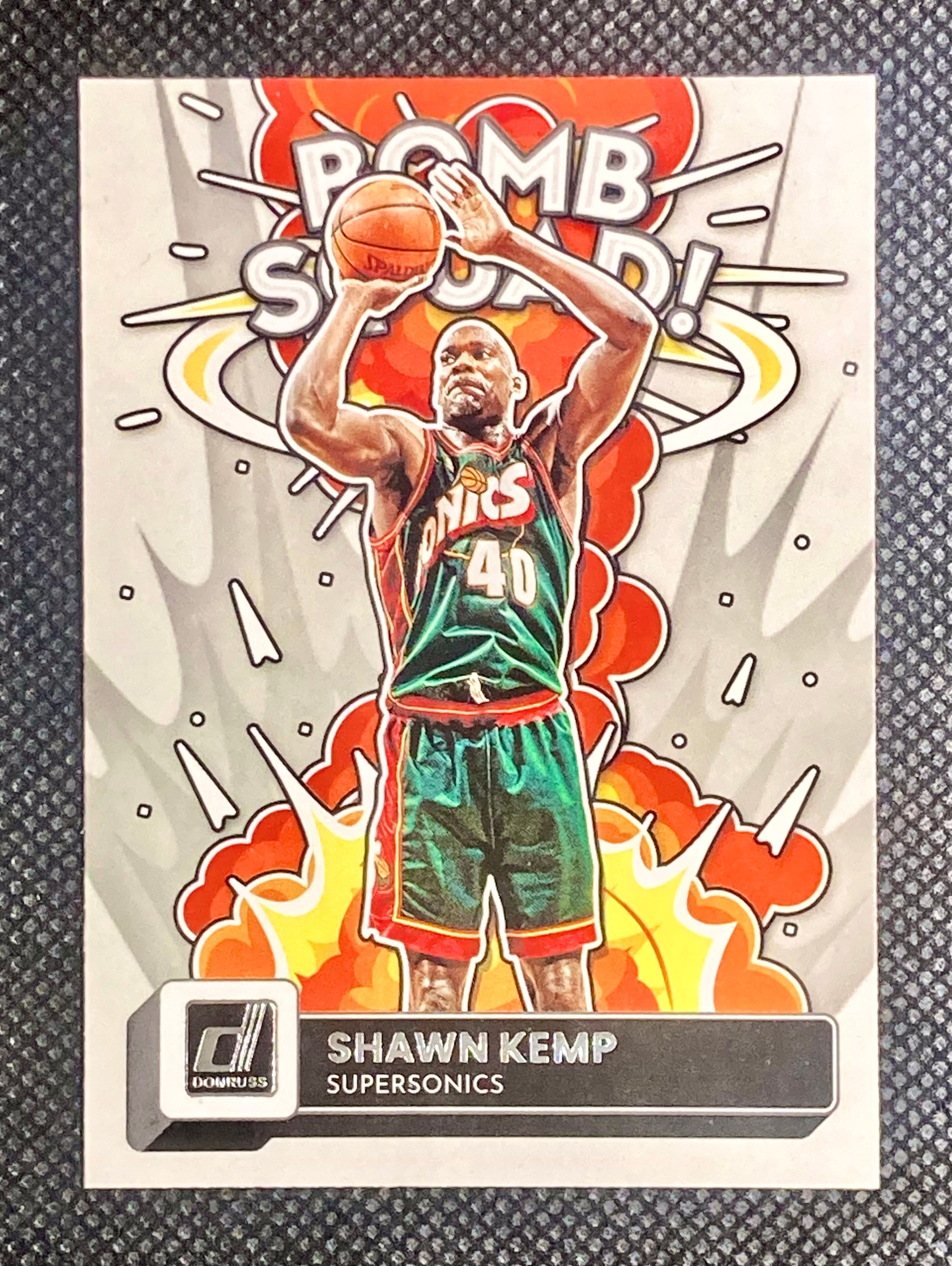 SHAWN KEMP - Donruss Bomb Squad