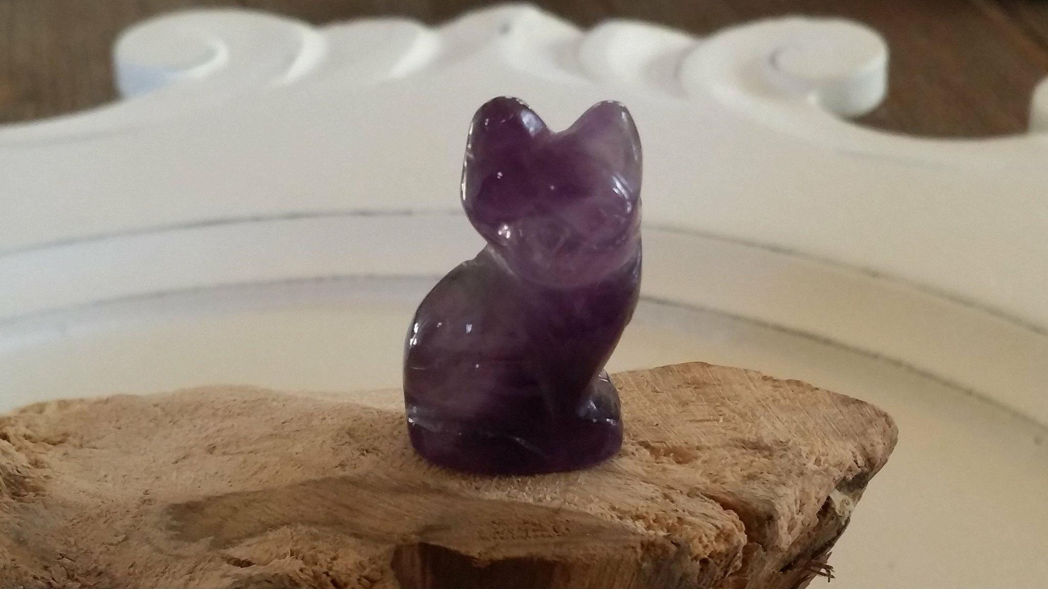Amethyst Cat Figurine