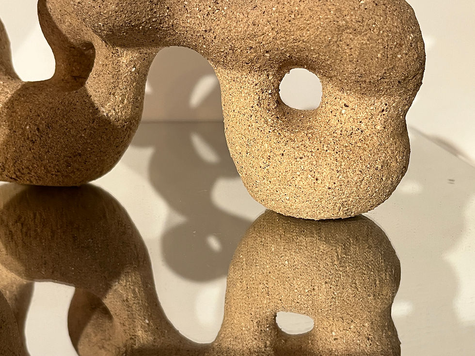 Miniature : Sculpture Hélène SEE >