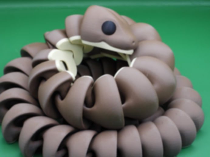 Sssselene the 3D Printed Flexi Snake - 26 Inches of Smooth, Flexible Fun!