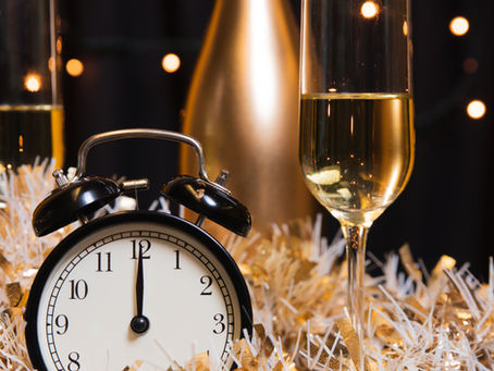 Prepararse para el Año Nuevo con organización… y un poco de magia colombiana.