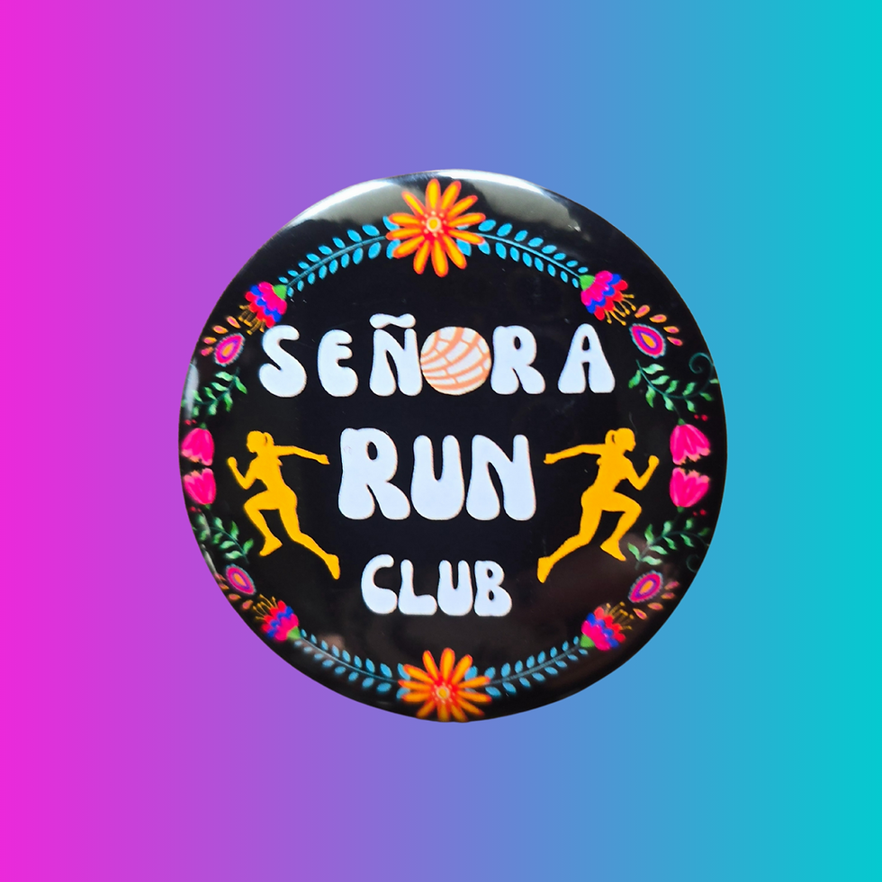 Señora Run Club Pin