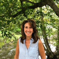 Donna for Web Site 2019.jpeg