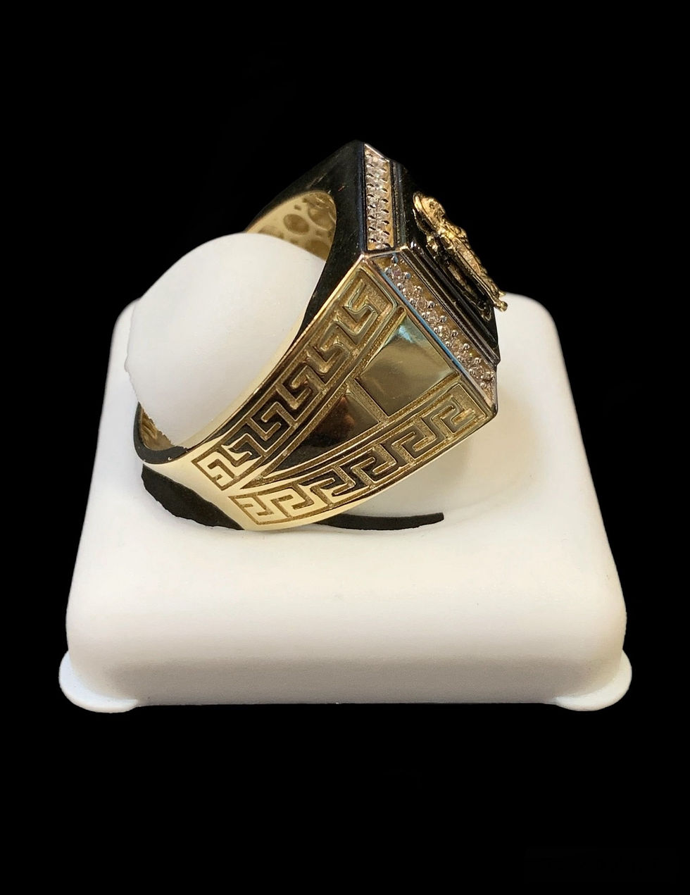 Thumbnail: Saint Jude Versace Style Ring Gold 10k￼