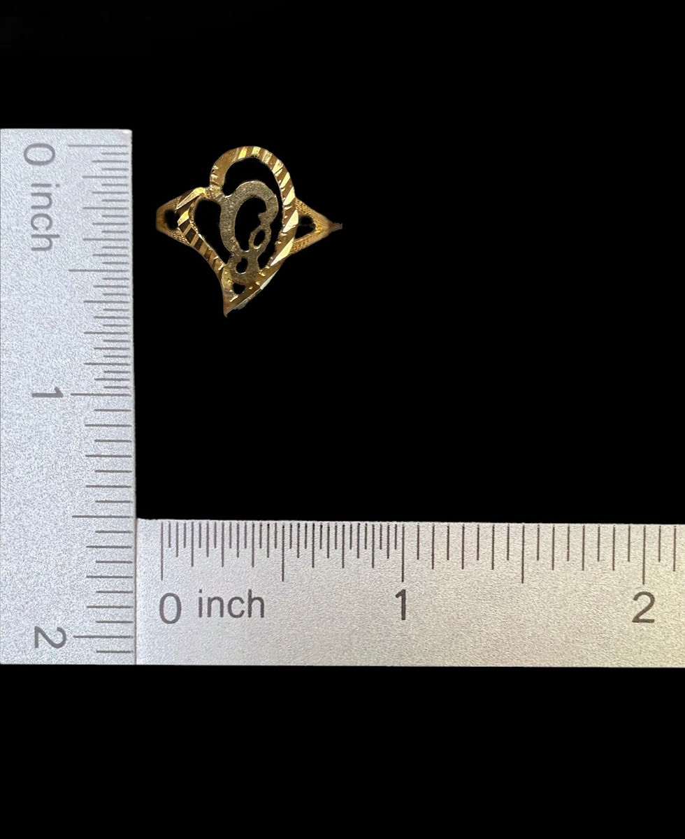 Thumbnail: Q Letter Heart Ring Gold 10k