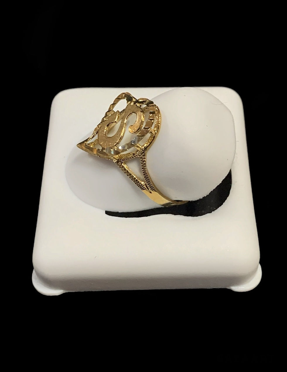 Thumbnail: S Letter Heart Ring Gold 10k