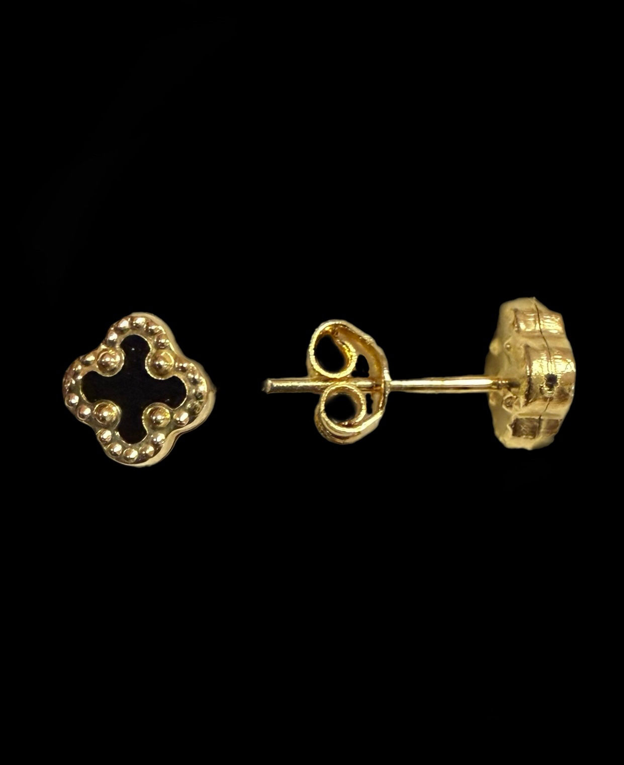 Black Clover Motif Stud Earrings Push Back Gold 10k