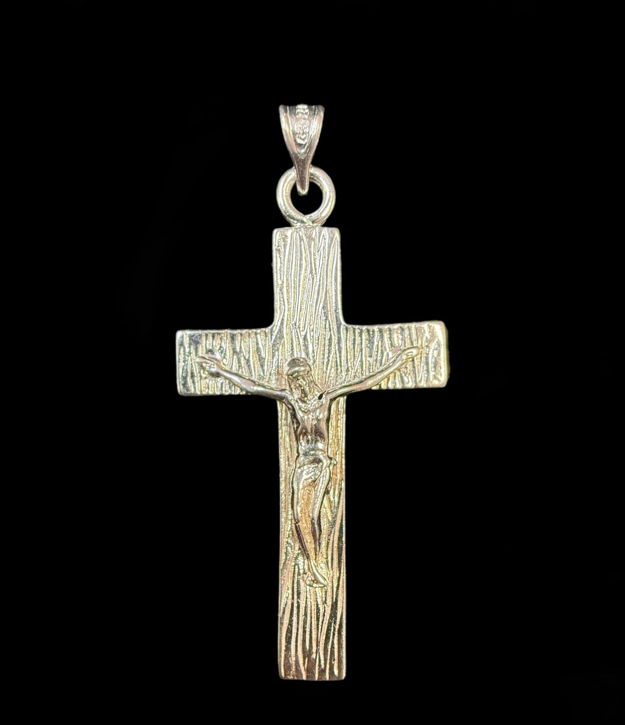Jesus on Wooden Style Cross Pendant Silver