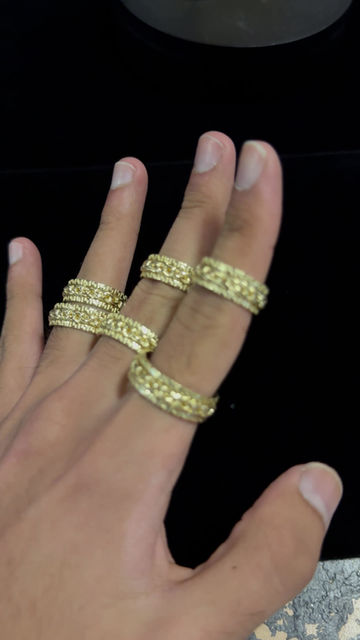 Thumbnail: Chino Link Spinning Ring Gold 10k