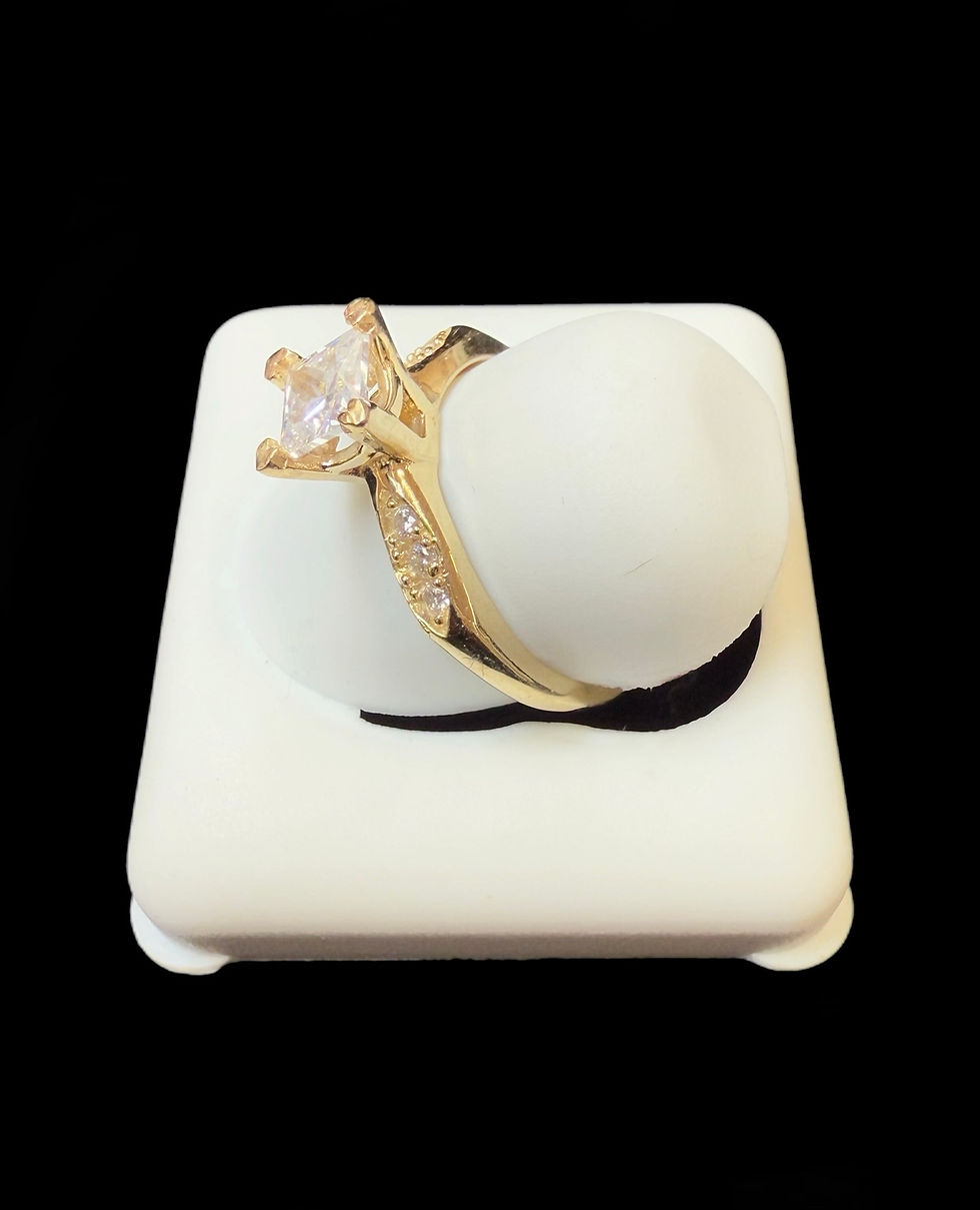 Thumbnail: Engagement ring 1 Single with multi Stone Ring Gold 10k