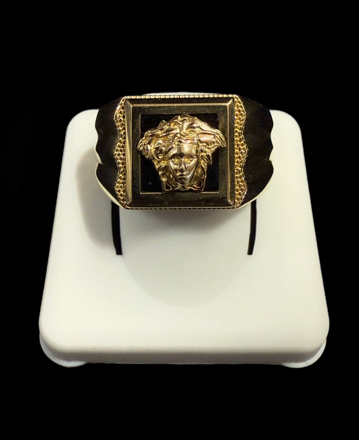 Medusa Head Ring Gold 10k