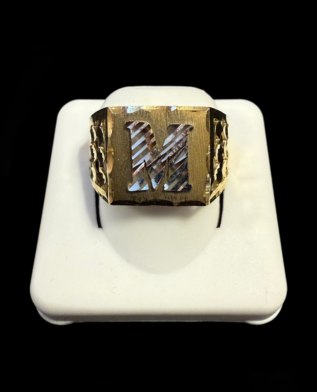 M Letter Ring Gold 10k