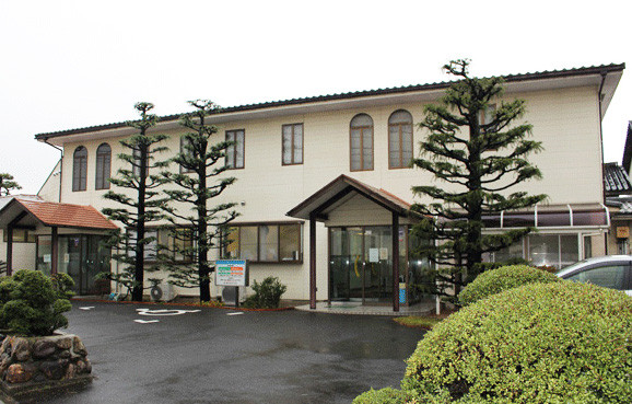 診療内容 島根県出雲市 小児科 皮膚科 医療法人社団どれみクリニックの外観