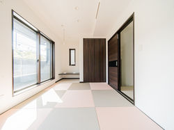 カラフル畳の部屋