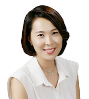 이영미 선생님_edited.jpg