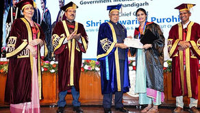 Governor of Punjab and Administrator UT, Chandigarh awarding MBBS degrees to 231 graduates