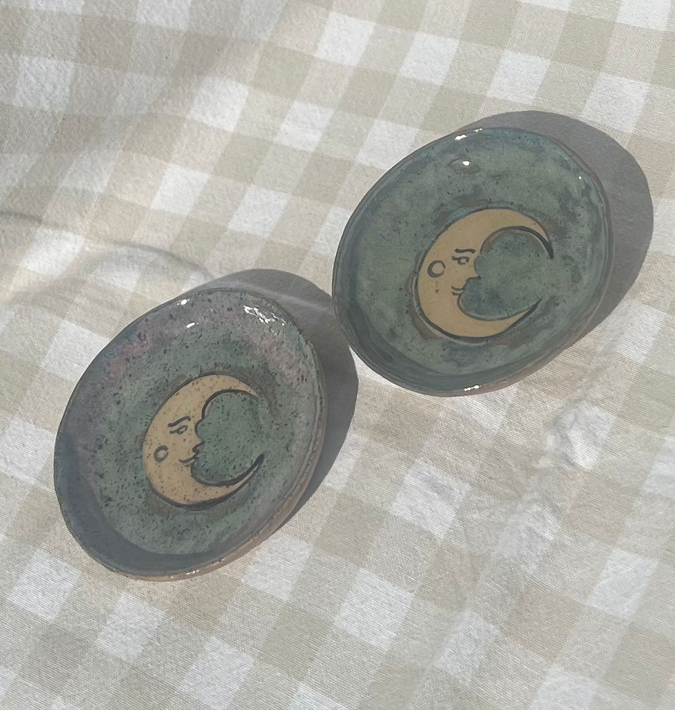 Thumbnail: Handmade Ceramic Trinket dish- Crescent Moon 