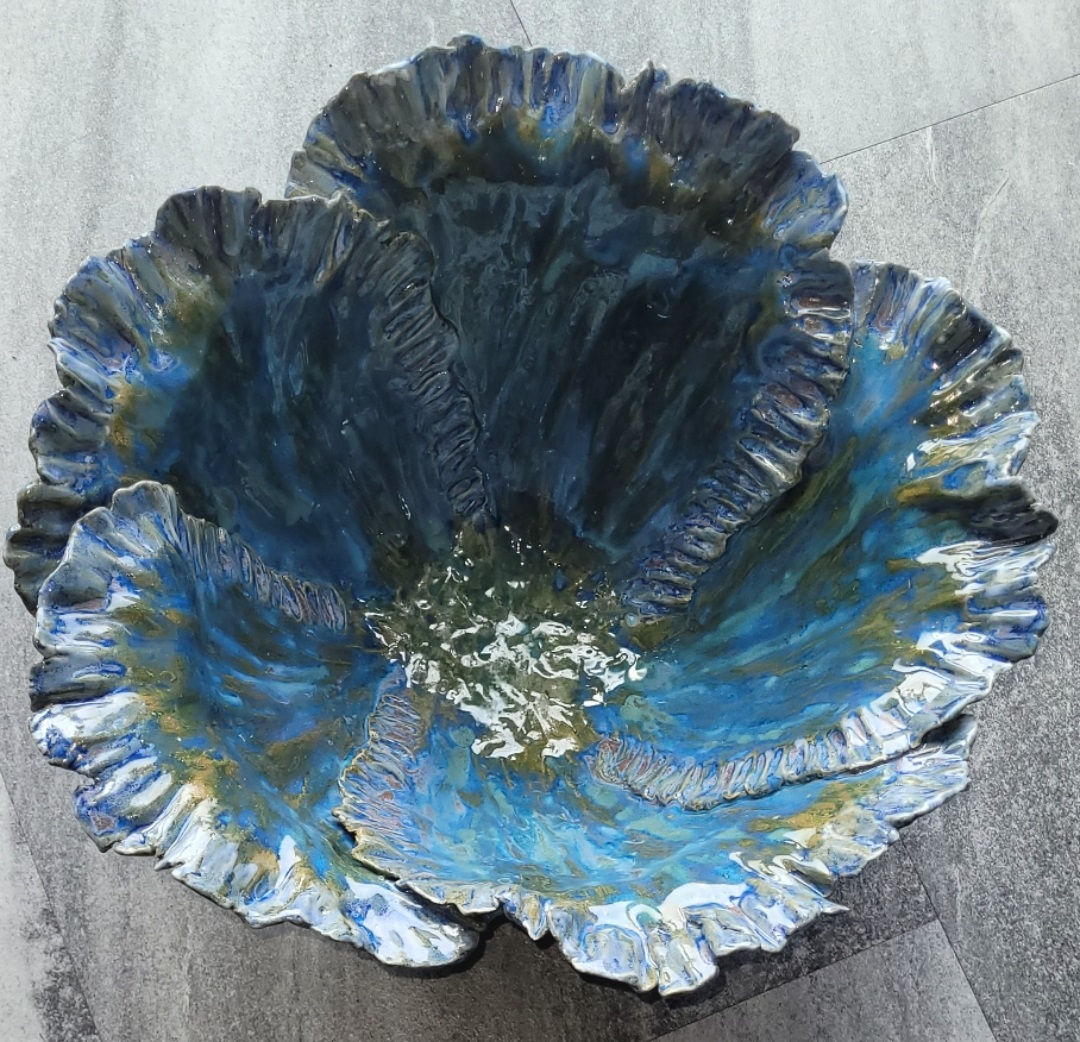 Ruffle Bowl