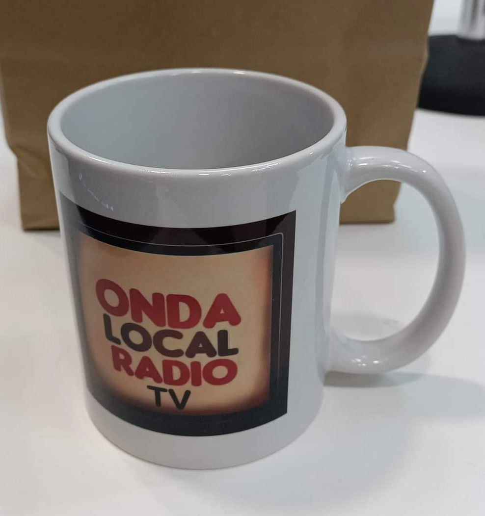 Taza cerámica de Onda Local