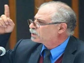 كتب جميل حمادة فلسطين منذ بضعة أيام قليلة بلغني نبأ مهم جدا، بخصوص أخي العزيز الروأئي أبوبكر حامد كهال؛