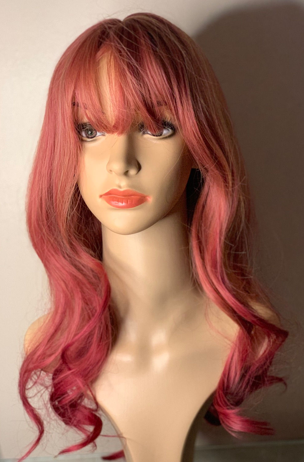 Ombré pink synthetic wig 