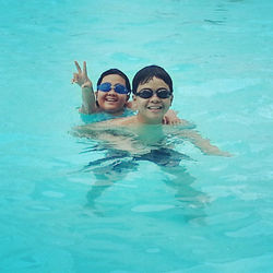 We're having so much #fun at the #swimmingpool