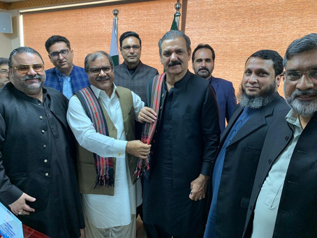 Gwadar builders meet Gen. (R) Asim Saleem Bajwa regarding CPEC