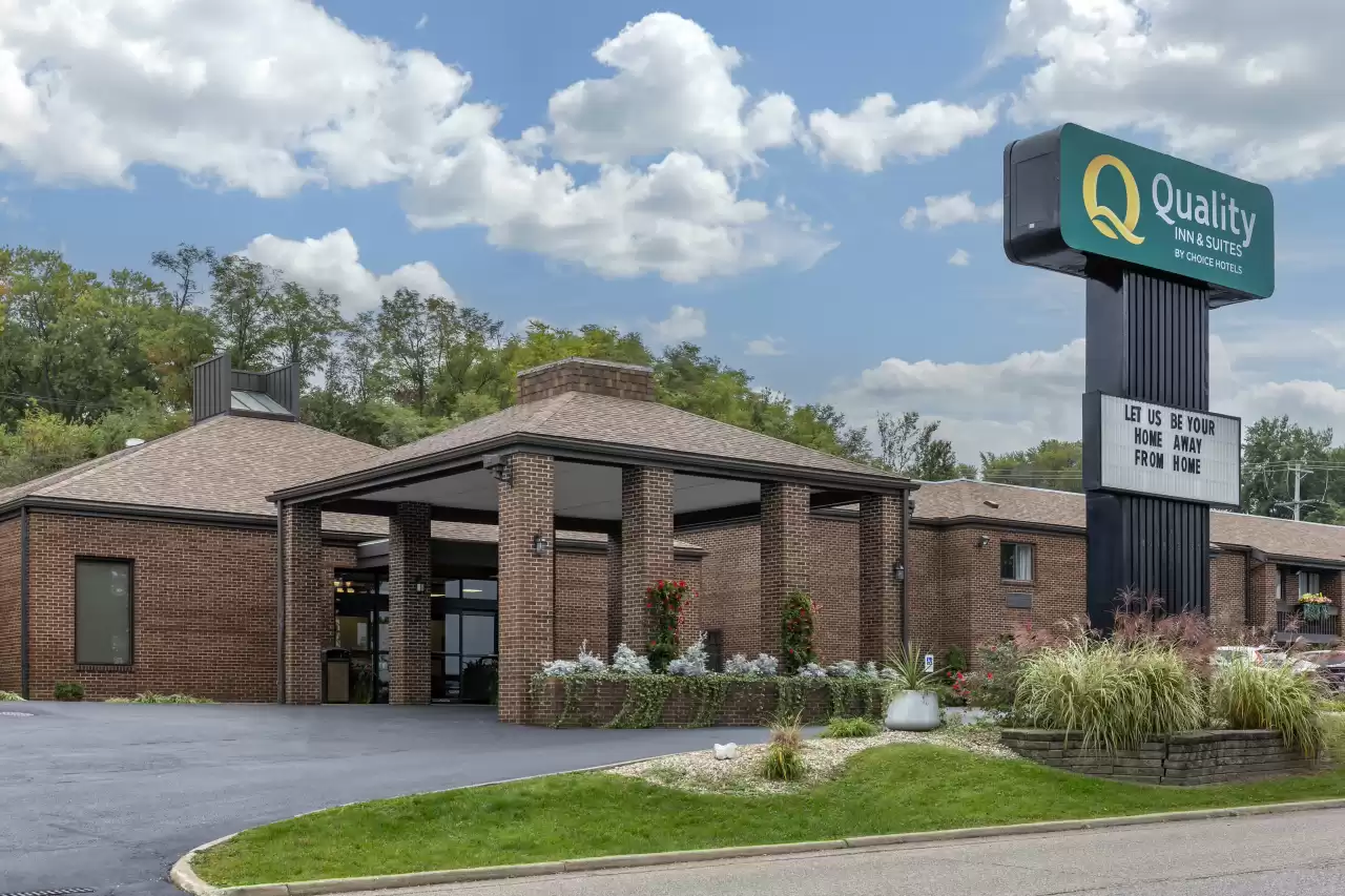 oh415exterior1_1.webp