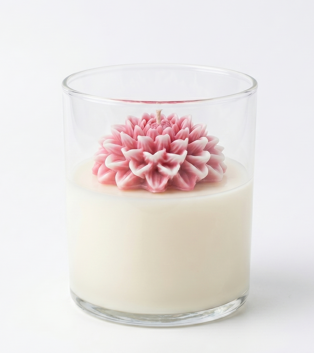 The Bloom Candle