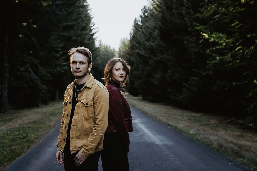 COMPLET - Redwood Factory en concert (folk blues qui pulse)