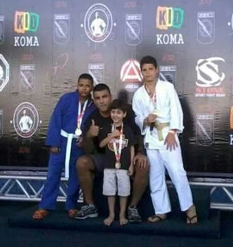 Jonathan, Miguelzinho, Luis Fernando